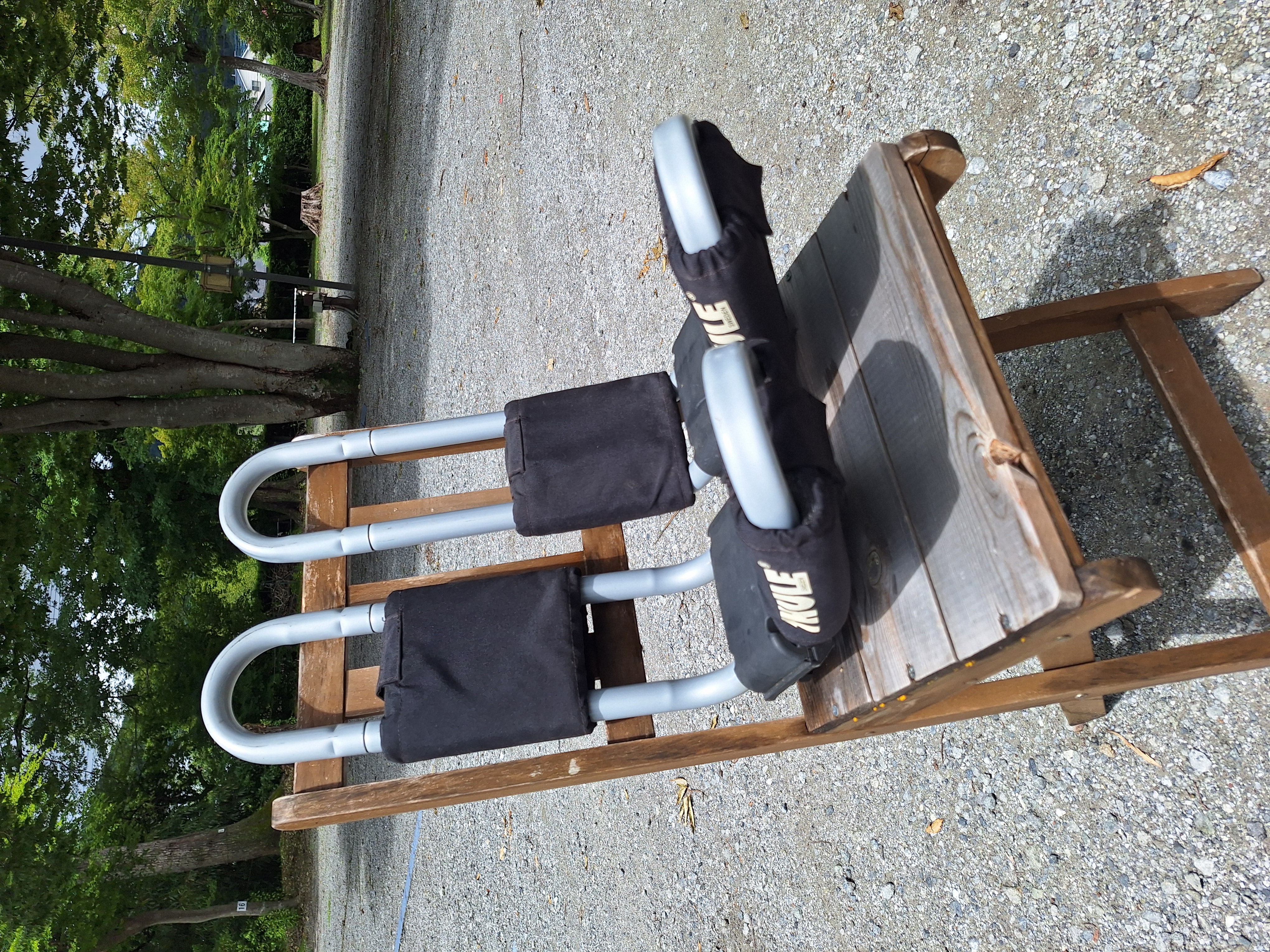 【中古品】THULE　カヤックキャリア